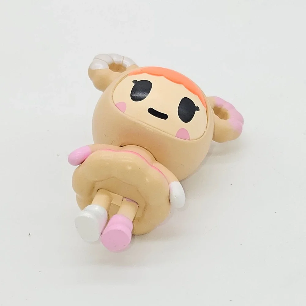 Tokidoki Donutella Mini Figure Unisex OS Tan Pink Donut Themed Vinyl Collectible